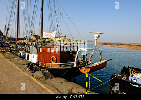 Fischerdorf, eine Meile von Nordsee, Freizeit, Bootfahren, Segeln, Fanggebiet, Fischrestaurants, Wells nächsten The Sea, North Norwich Stockfoto