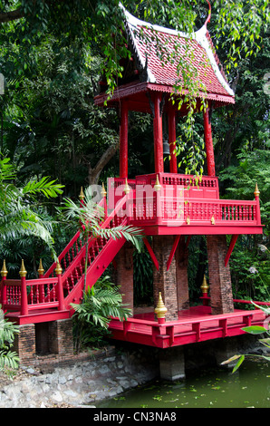 Thailand, Bangkok. Die prasart Museum. Private Sammlung asiatischer Kunst und Artefakte. Stockfoto