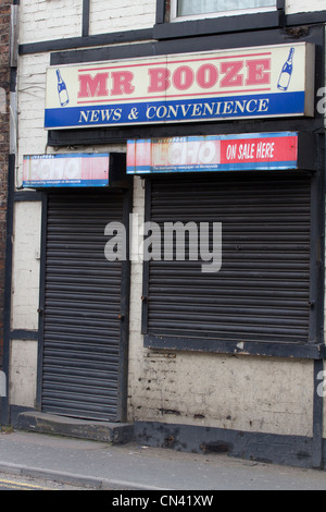 A Herr Schnaps Store in Liverpool geschlossen Stockfoto