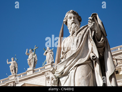 Rom - St. Pauls Statue für St. Petersdom von Adamo Tadolini (1838). Stockfoto