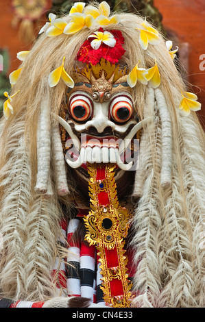 Indonesien, Bali Insel, Batubulan Dorf, Barong Tanz, Assistent Rangda, die Teufel-Königin Stockfoto