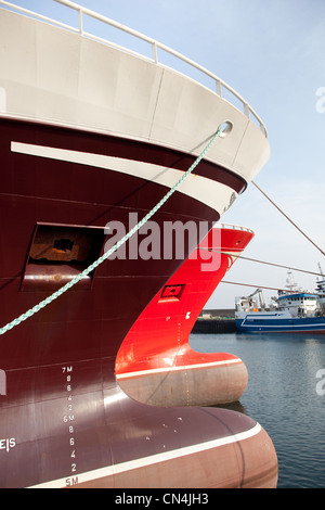 Deepsea Trawler neben dem Hafen von Fraserburgh N.E.Schottland Teil Scottish Fishing FleetUK Stockfoto