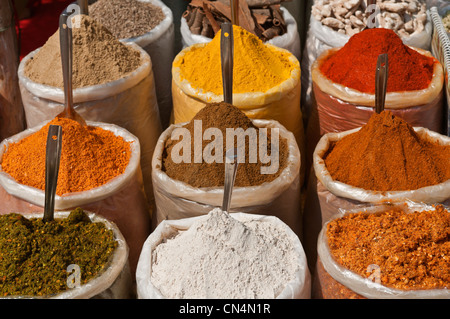 Gewürze zum Verkauf in Anjuna Flohmarkt Goa Indien Stockfoto