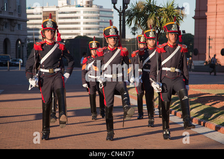 Argentinien, Buenos Aires, Plaza de Mayo, Casa Rosada, die Wachablösung Stockfoto