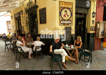 Spanien, Andalusien, Sevilla, Viertel Santa Cruz, Casa Placido, Tapas-bar Stockfoto