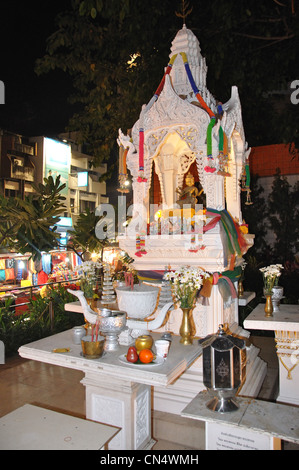 Geisterhaus in Chiang Mai Nachtbasar, Chan Klan Road, Chiang Mai, Provinz Chiang Mai, Thailand Stockfoto