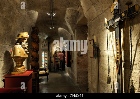 Frankreich, Herault, Pezenas, Altstadt, Stiftskirche Saint-Jean, Sakralkunst-Ausstellung Stockfoto