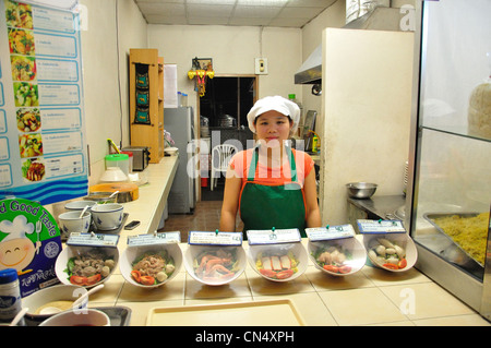 Anusarn Markt Garküche in Chiang Mai Nachtbasar, Chan Klan Road, Chiang Mai, Provinz Chiang Mai, Thailand Stockfoto