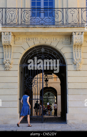 Frankreich, Gard, zahlt d'Uzege, Uzes, das Rathaus aus dem 18. Jahrhundert Stockfoto