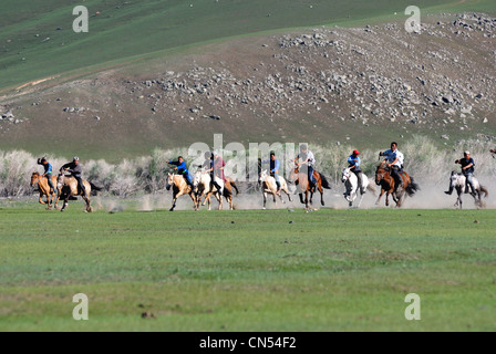 Ulan Bator, Mongolei, nationalen Volksfest zu Ehren des Dschingis Khan, Ringen, Bogenschießen und Pferderennen, Nadaam Day geplant Stockfoto