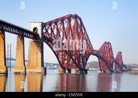 Die Forth rail Bridge bei Queensferry, West Lothian, Schottland. Stockfoto