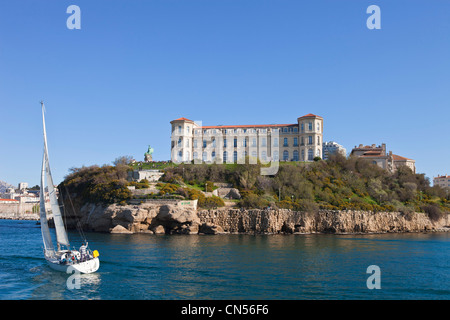 Frankreich, Marseille, Bouches-du-Rhône, Palais du Pharo am Eingang des Vieux Port, gebaut unter Louis-Napoleon für die Stockfoto