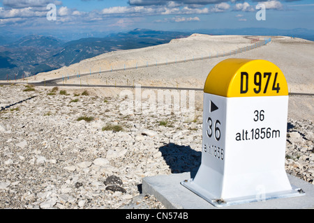 Frankreich, Vaucluse, Monts de Vaucluse, Mont Ventoux mit einer Höhe von 1912 Meter und aufgeführt als Reserve de Lebensraum durch Stockfoto