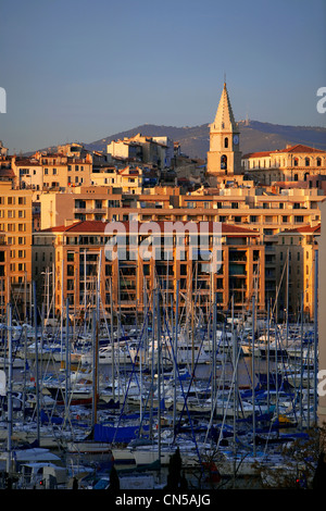 Frankreich, Marseille, Bouches du Rhone, 2. Arrondissement, Zone Euromediterranee, Vieux Port, Quai du Port, Panier Bezirk Stockfoto