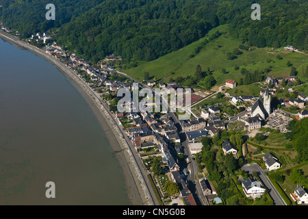 Frankreich, Seine Maritime, Villequier, entlang der Seine (Luftbild) Stockfoto