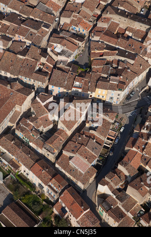 Frankreich, Vaucluse, Lubéron, Aigues-Tal, La Tour d'Aigues (Luftbild) Stockfoto