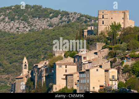 Frankreich, Drome, Drôme Provencale, Montbrun-Les-Bains, Les Plus Beaux Dörfer de France (The Most Beautiful Dörfer gekennzeichnet Stockfoto