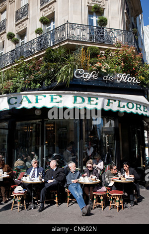 Frankreich, Paris, St. Germain des Prés, Cafe de Flore Stockfoto