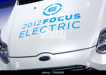 Alle elektrischen Ford Focus auf dem Display an der Washington Auto Show 2012. Stockfoto