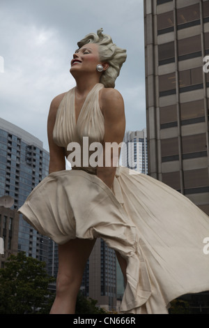 Statue von Marilyn Monroe in Chicago, Illinois USA Usa Vereinigte Staaten von Amerika Schauspielerin Hollywood Celebrity Filme weißen Kleid Stockfoto