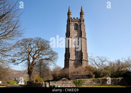 St Pancras Kirche in Widecombe-in-the-Moor, Dartmoor, England. Stockfoto
