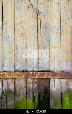 Hintergrund der alten retro Vintage Holzbrett ländliche Gebäude Tür. Stockfoto