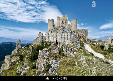 Europa Italien Abruzzen Gran Sasso und Monti della Laga Park Provinz L'Aquila Rocca Calascio der Festung Stockfoto