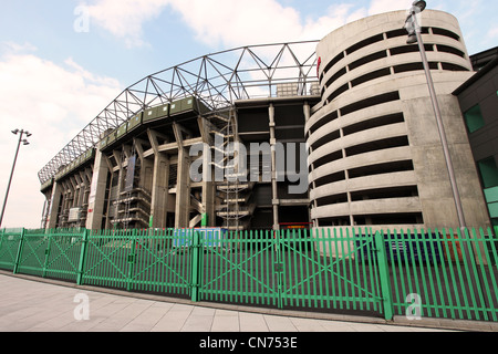 Die Rückseite der Westtribüne im Twickenham Stadium in London, England. Stockfoto