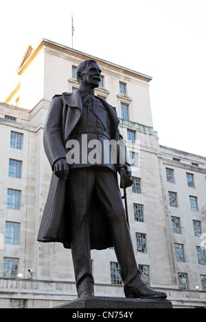 Statue von Hugh Trenchard (1873-1956) in London, England. Stockfoto