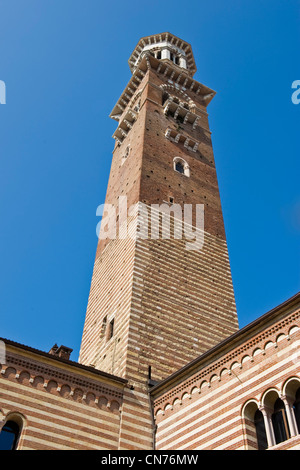 Lamperti-Turm, Palazzo della Ragione, Ragione Palast, Verona, Veneto, Italien Stockfoto