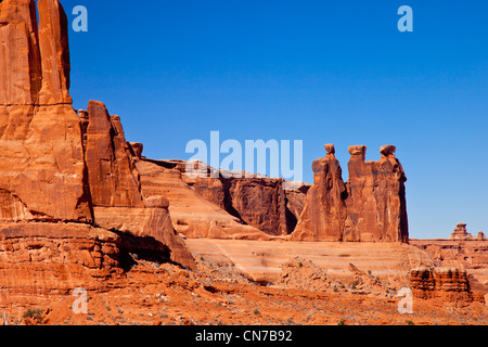 Die drei Klatsch Felsformation, Arches-Nationalpark, Utah, USA Stockfoto