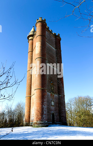 König Alfred Turm ist eine 160ft hohen Torheit von Sir Henry Hoare II erbaut 1772 als Teil des Anwesens Stourhead in Wiltshire, Großbritannien Stockfoto