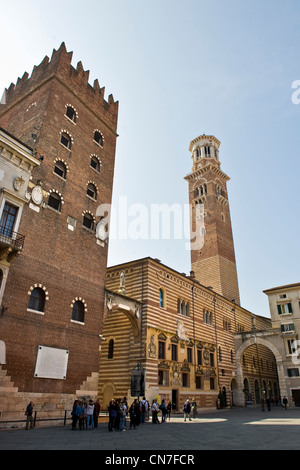 Lamperti-Turm, Palazzo della Ragione, Ragione Palast, Verona, Veneto, Italien Stockfoto