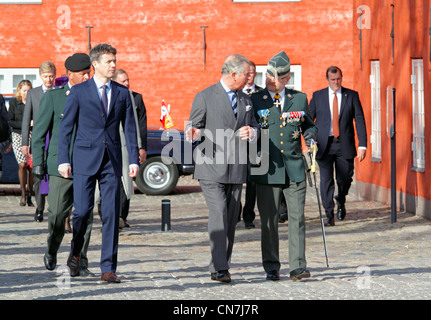 Kronprinz Charles, UK, und Kronprinz Frederik, Dänemark, Ankunft auf der Zitadelle Kastellet in Kopenhagen, Dänemark. Stockfoto