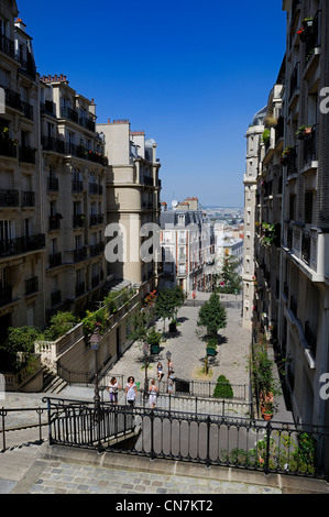 Frankreich, Paris, Treppen von der Butte Montmartre, Rue du Mont Cenis Stockfoto