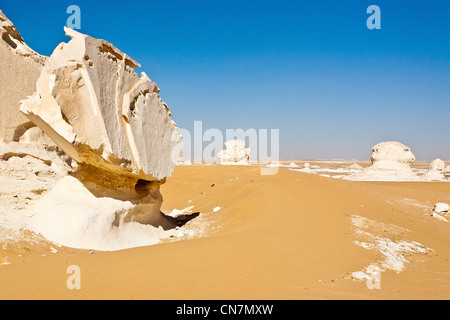 Ägypten, Unterägypten, libysche Wüste, Bahareyya Oase, Weiße Wüste Stockfoto