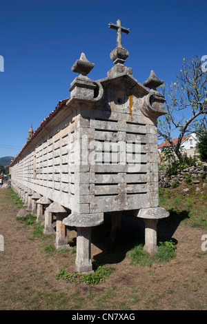 Horreo der Stadt Carnota in Galicien Stockfoto