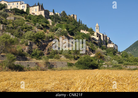 Frankreich, Drome, Drôme Provencale, Montbrun-Les-Bains, Les Plus Beaux Dörfer de France (The Most Beeautiful Dörfer gekennzeichnet Stockfoto