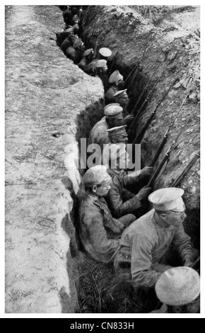 1917 russische Nachhut trench erwarteten deutschen Angriff Frontlinie Weltkrieg Stockfoto