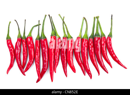 Rote Chilischoten isoliert auf weißem Hintergrund Stockfoto