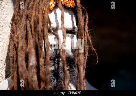 Porträt von Balak Das Baba ein Sadhu von Pashupatinath Tempel in Kathmandu, Nepal. Stockfoto