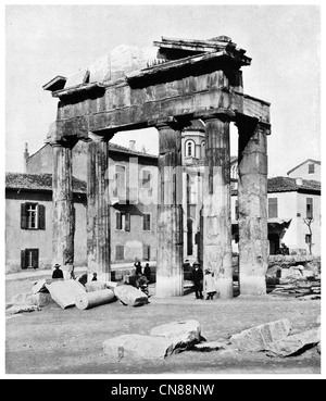 Zuerst veröffentlicht 1915 Agora Athens bleibt von dem Westtor in das Forum Romanum Stockfoto