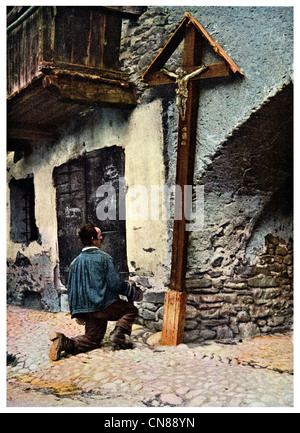 Erste veröffentlichte 1915 Street Kruzifix in Aosta Italien italienische Heilig-Kreuz Stockfoto