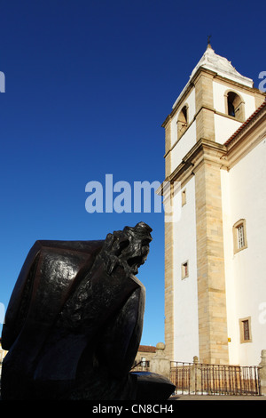 Skulptur von der Kirche Santa Maria da Devesa in Castelo de Vide, Alentejo, Portugal. Stockfoto