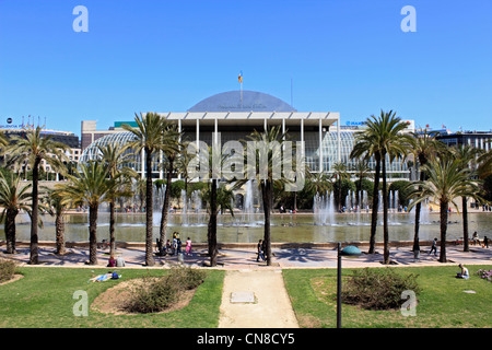 Der Valencia-Konzerthalle und Brunnen in Turia-Gärten-Valencia-Spanien Stockfoto