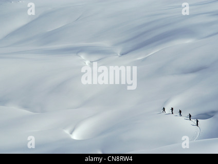 Libanon, Libanon-Gebirge, Jabal Sannine Bergkette, Backcountry Skifahrer nach starkem Schneefall Stockfoto