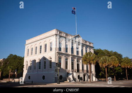 Charleston-Rathaus, befindet sich an den vier Ecken des Gesetzes, treffen und breiten Straßen, Charleston, South Carolina, USA Stockfoto