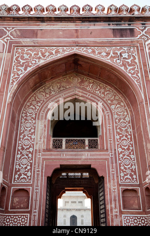 Agra, Indien. Eingang zum Itimad-Ud-Daulah. Stockfoto