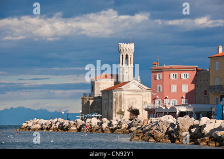 Slowenien, Golf von Triest, Adria-Küste, Primorska Region, Piran, 13. Jahrhundert Kirche von St. Clemens Stockfoto