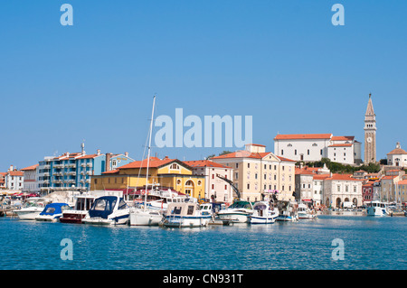 Slowenien, Golf von Triest, Adria-Küste, Primorska Region, Piran, am Hafen Stockfoto